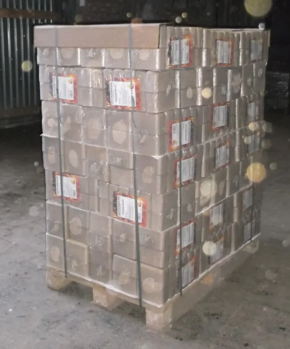 Holzbriketts auf Palette von RUF - 960 kg
